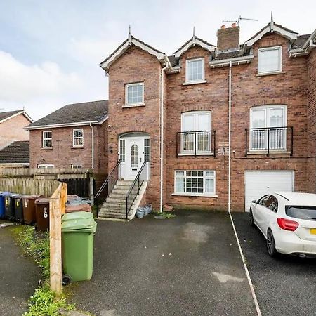 Lovely One Bedroom Flat. ベルファスト エクステリア 写真